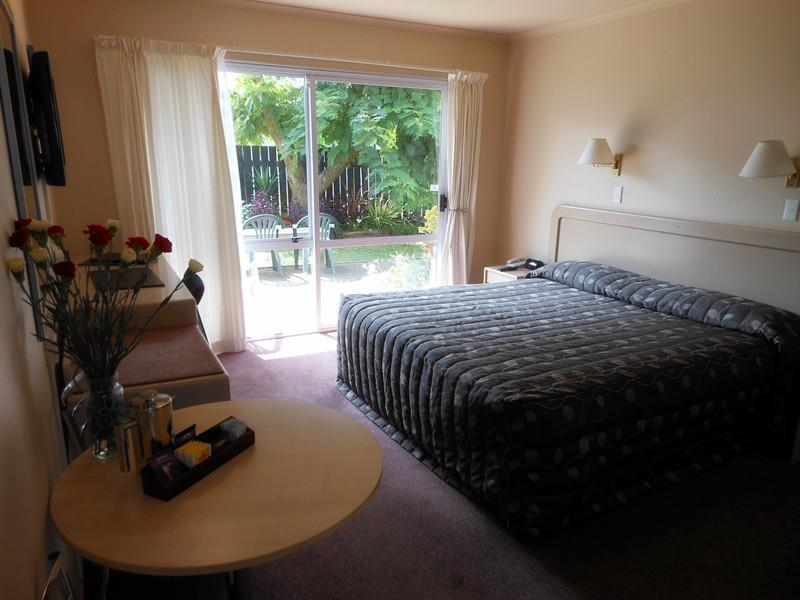 Asure Camelot Arms Motor Lodge Auckland Bagian luar foto