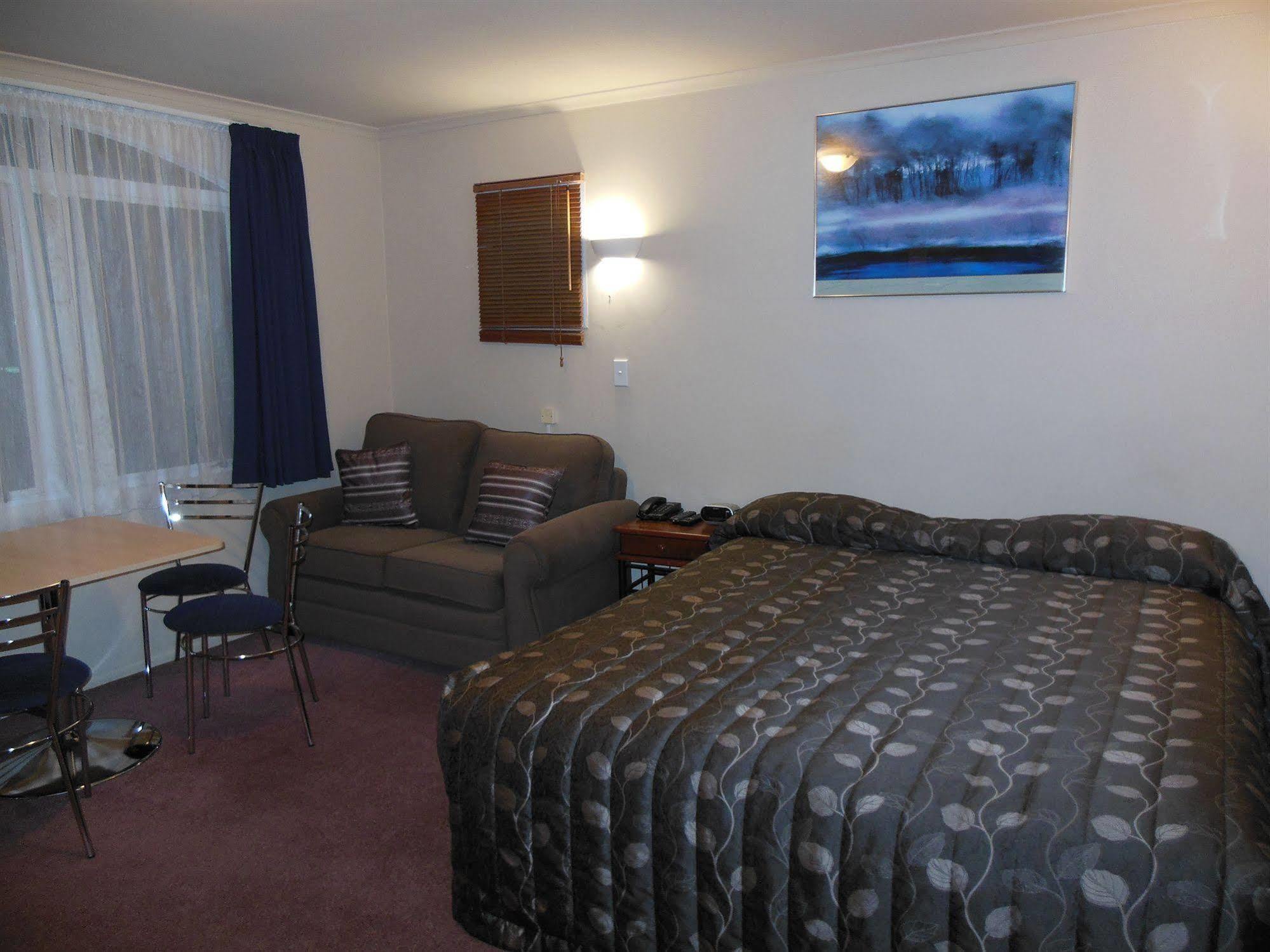 Asure Camelot Arms Motor Lodge Auckland Bagian luar foto
